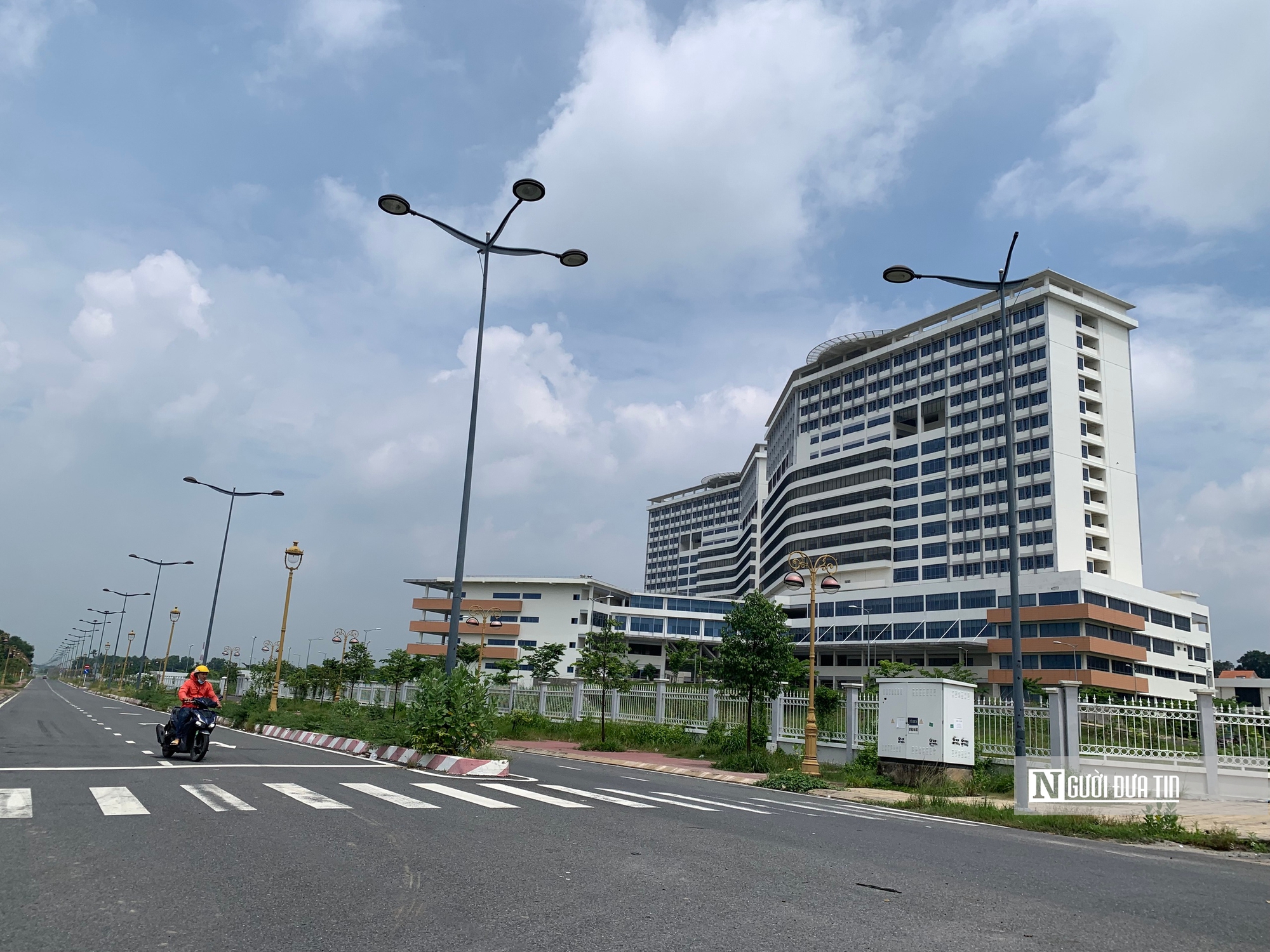 Cận cảnh bệnh viện 1.500 giường ở Bình Dương 10 năm chưa đi vào hoạt động- Ảnh 12.