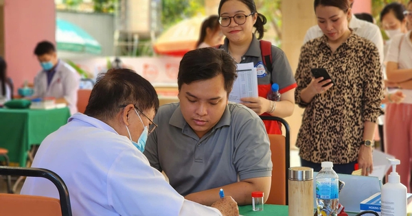 Rentrée scolaire, Ho Chi Minh Ville met en place des politiques pour soutenir et attirer les enseignants