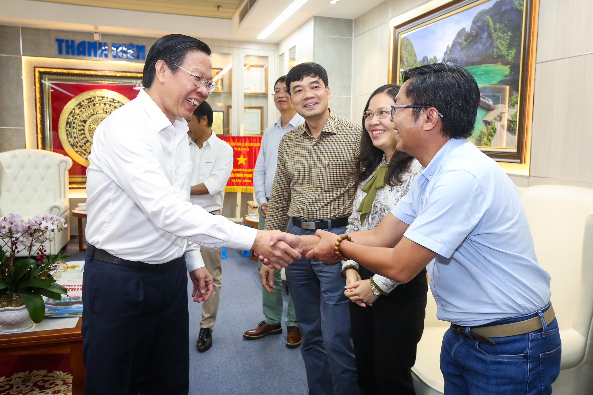 Chủ tịch Phan Văn Mãi: Báo Thanh Niên đã đồng hành rất tích cực với TP.HCM - Ảnh 4.