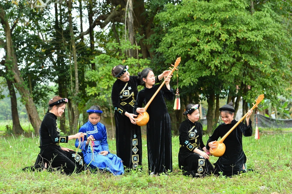 The young generation is always active in preserving and promoting the traditional arts of ethnic groups in Tien Yen district. (Photo: Minh Duc/VNA)