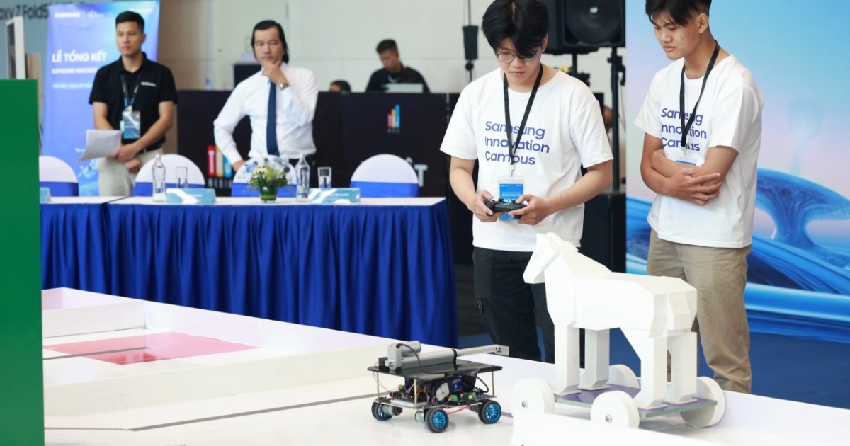 Samsung រួមដំណើរជាមួយវៀតណាម ដើម្បីកែលម្អគុណភាពធនធានមនុស្ស ដើម្បីបម្រើសេដ្ឋកិច្ចឌីជីថល