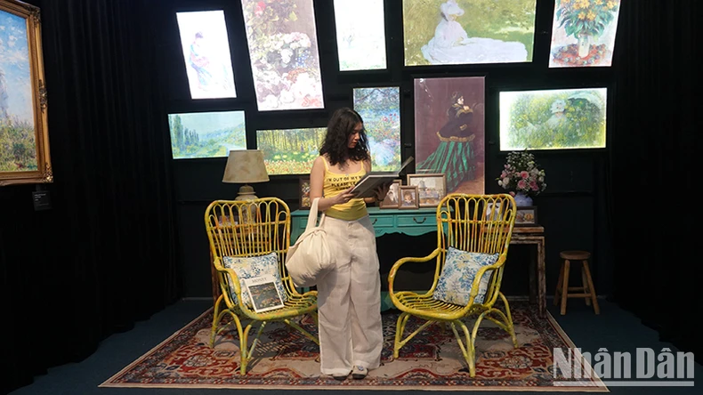 Admire the works of two painting geniuses Claude Monet and Van Gogh in a multi-sensory interactive exhibition photo 1