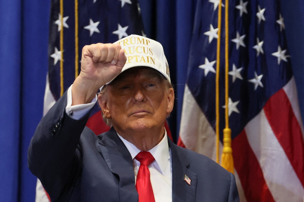 Lý do ông Trump vẫn được ủng hộ mạnh mẽ dù vướng rắc rối pháp lý - 1