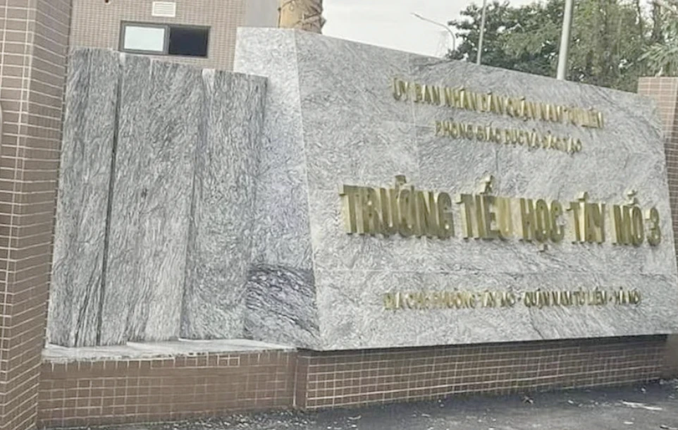 Tay Mo 3 초등학교에 학생 입학 계획