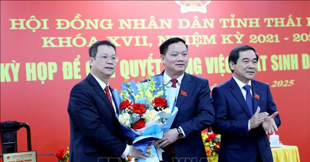 លោក Nguyen Manh Hung ត្រូវបានជ្រើសរើសជាប្រធានគណៈកម្មាធិការប្រជាជនខេត្ត Thai Binh។