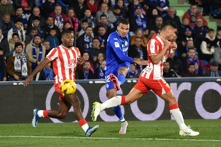 Greenwood scored a superb long-range goal against Almeria. (Photo: Getty)