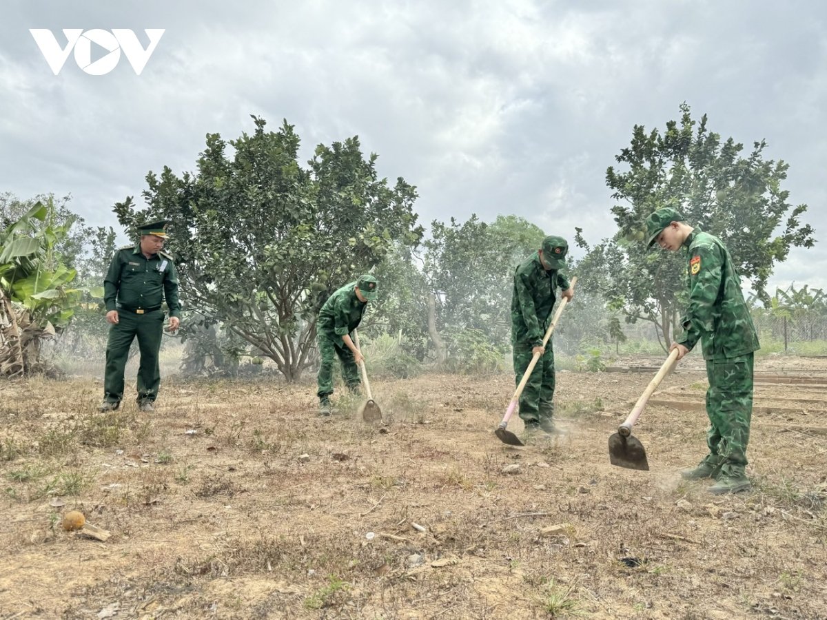 tan binh bien phong Dak lak nhung thu thach dau tien tren thao truong hinh anh 4