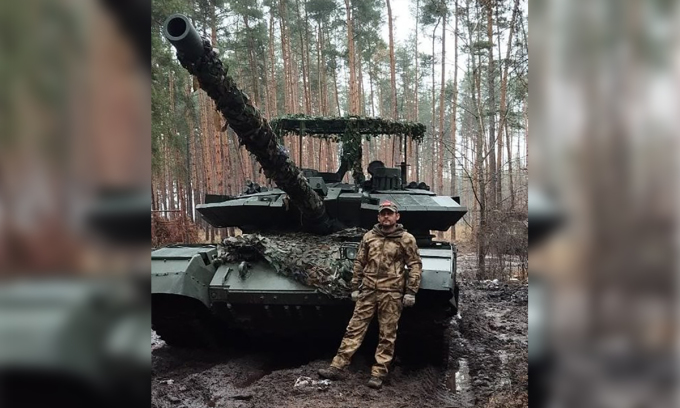 T-62MV tank with new explosive reactive armor in photo released on November 26. Photo: X/2S7 Pion