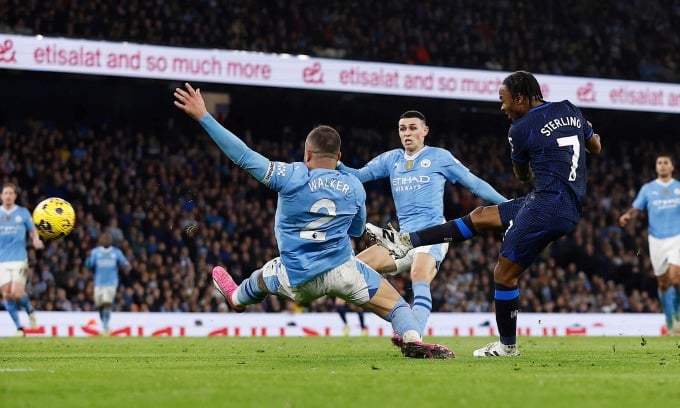 Sterling en el primer gol. Foto: Reuters