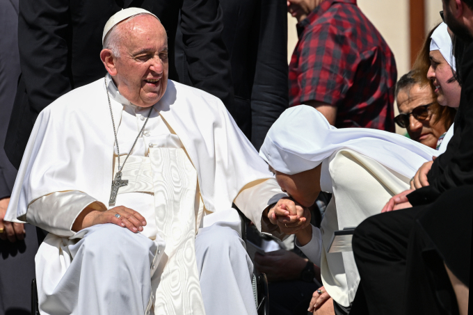 Le pape François lors d'une audience à la basilique Saint-Pierre. Pierre le 7 juin. Photo : AFP