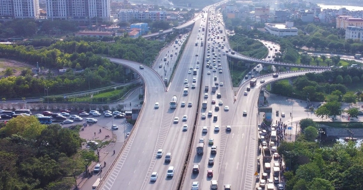 Phap Van - Phu Thu Expressway soll auf 12 Fahrspuren erweitert werden