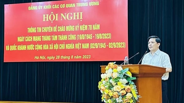 Tăng cường giáo dục truyền thống, đạo đức cách mạng cho cán bộ, đảng viên Đảng ủy Khối các cơ quan Trung ương