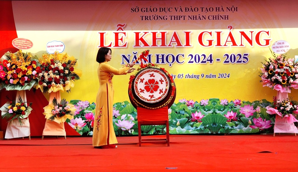 23 triệu học sinh cả nước chính thức bước vào năm học đặc biệt - 20
