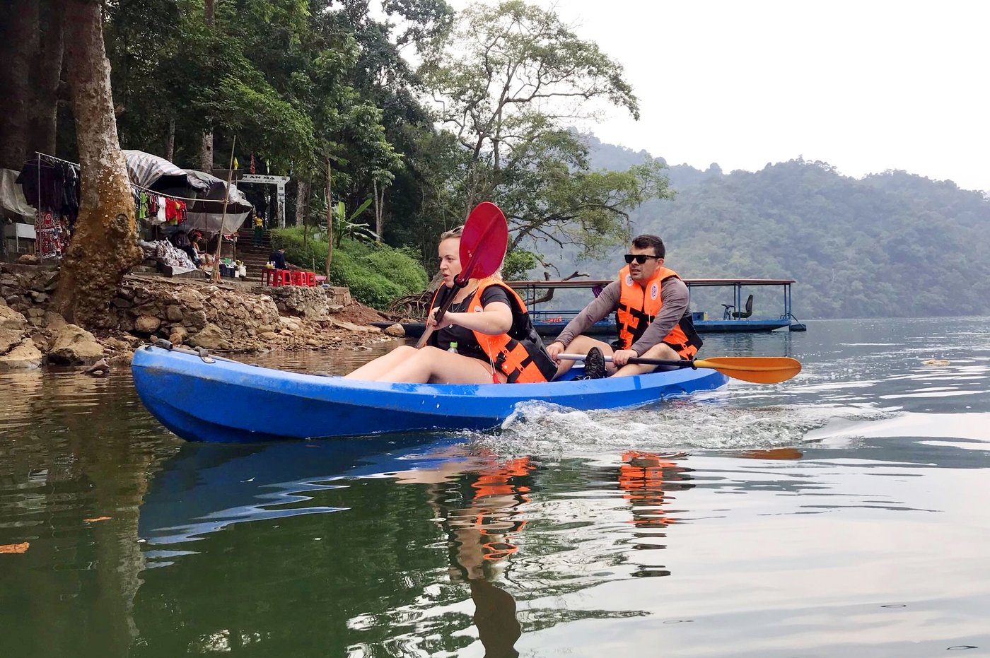 ចំនួន​ភ្ញៀវ​ទេសចរ​ទៅ​លេង​ស្រុក Ba Be ក្នុង​អំឡុង​ពេល​វិស្សមកាល​បាន​កើន​ឡើង​យ៉ាង​ខ្លាំង​រូបថត ៦