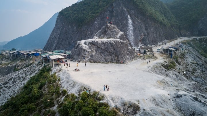 White Stone Pass - ถนนที่ปกคลุมไปด้วยหิมะอันมหัศจรรย์ใจกลางภาคตะวันตกเฉียงเหนือ ภาพที่ 3