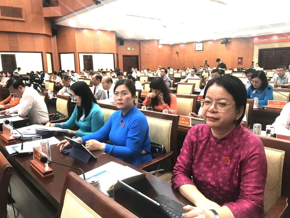 Délégués à la 17e session du 10e Conseil populaire de Ho Chi Minh-Ville, mandat 2021-2026.  