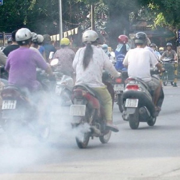 Ab dem 1. Januar 2025 müssen Motorräder und Krafträder eine Abgasuntersuchung durchführen lassen.