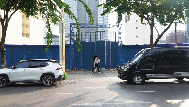 Pourquoi le District 1 a-t-il proposé de construire 6 terrains de premier choix à Ho Chi Minh-Ville comme parkings ? photo 9