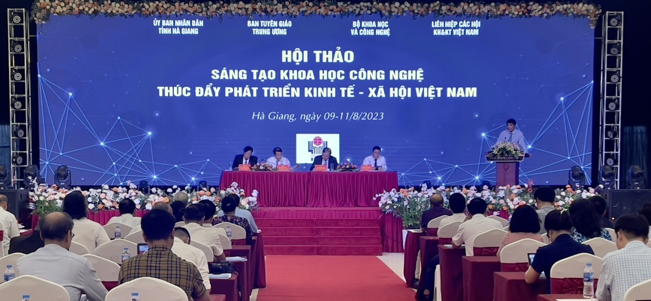 Khoa học