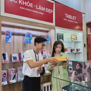 អាជីវកម្មពហុឧស្សាហកម្ម ដែលជានិន្នាការថ្មីសម្រាប់អាជីវកម្មលក់រាយស្មាតហ្វូន