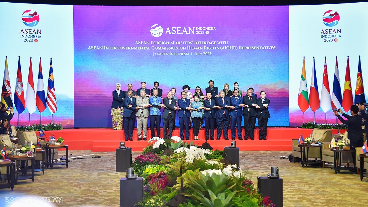 ASEAN với vấn đề an ninh con người