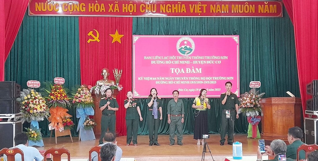 Đức Cơ tọa đàm kỷ niệm 64 năm truyền thống Bộ đội Trường Sơn  | Báo Gia Lai điện tử