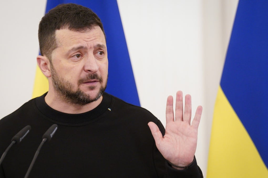 Ông Zelensky: Thế giới không đủ vũ khí giúp Ukraine đối phó Nga - 1