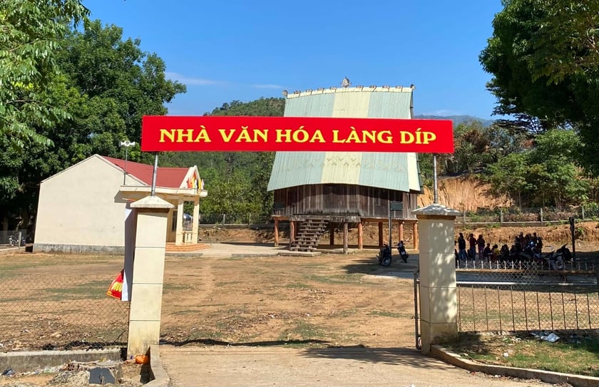 Một làng ở Gia Lai, dân quanh năm ăn cơm nếp, nước sông Sê San xanh ngắt, hồ thủy điện mênh mông- Ảnh 3.