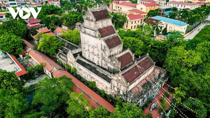 The unique architecture of Co Le Pagoda.  