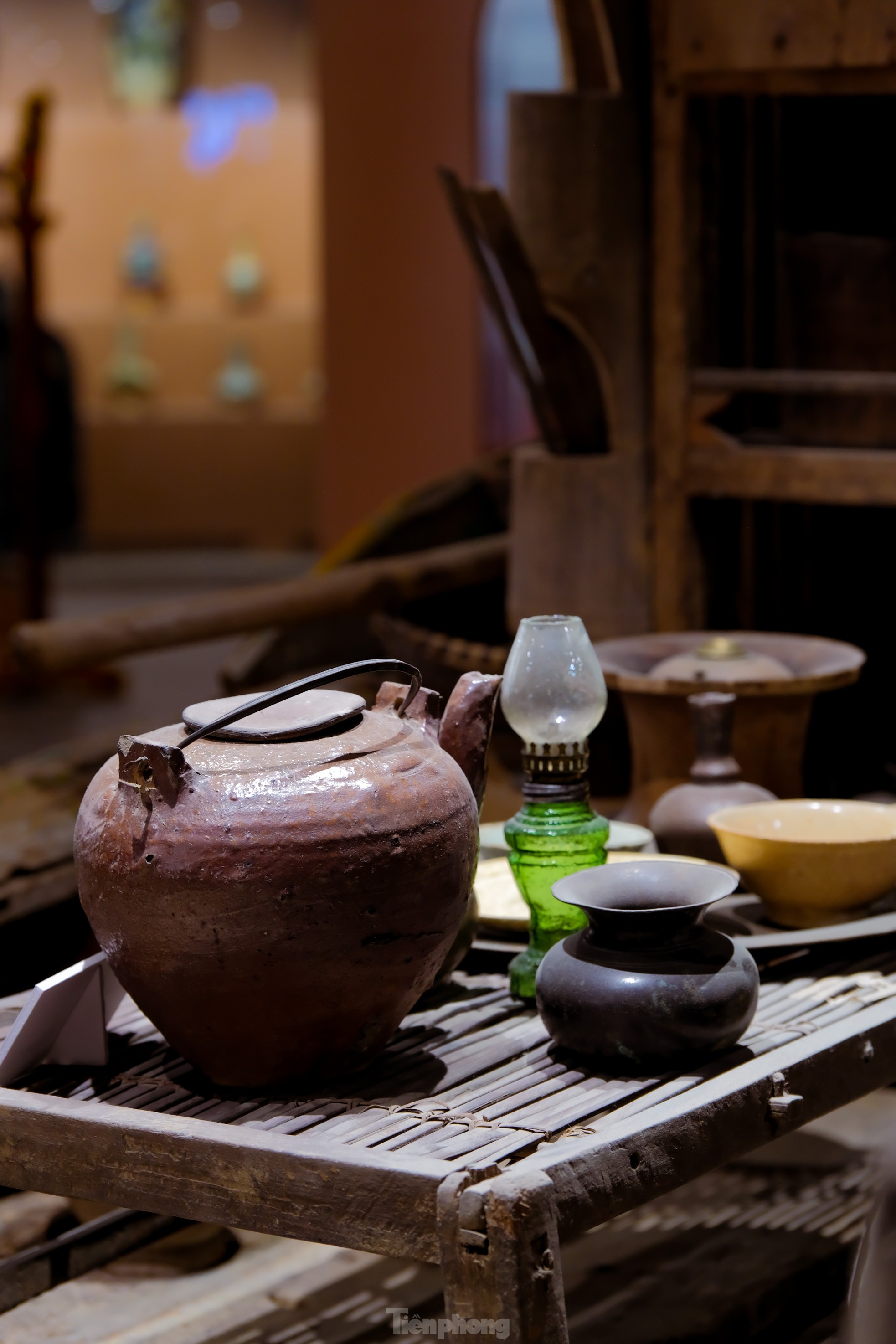 Les touristes se ruinent en visitant le village de poterie le plus célèbre de Hanoi (photo 9)