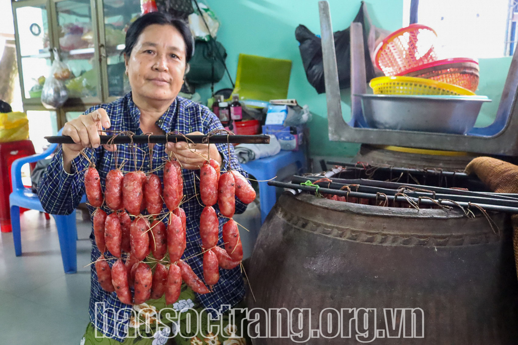 Một làng ở Sóc Trăng, cứ sắp Tết là khách gọi 