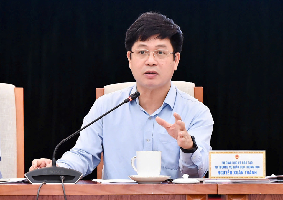 Director of the Department of Secondary Education (Ministry of Education and Training) Nguyen Xuan Thanh: it is necessary to overcome the situation where students go to school every day with a dense schedule from morning to night.