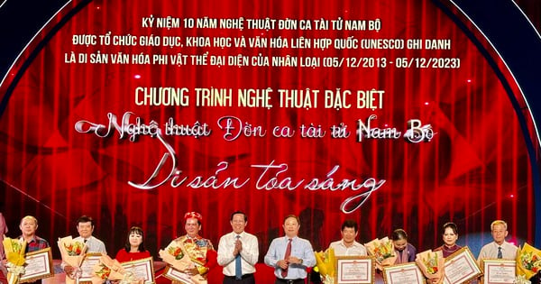 Rực rỡ chương trình nghệ thuật “Đờn ca tài tử Nam Bộ