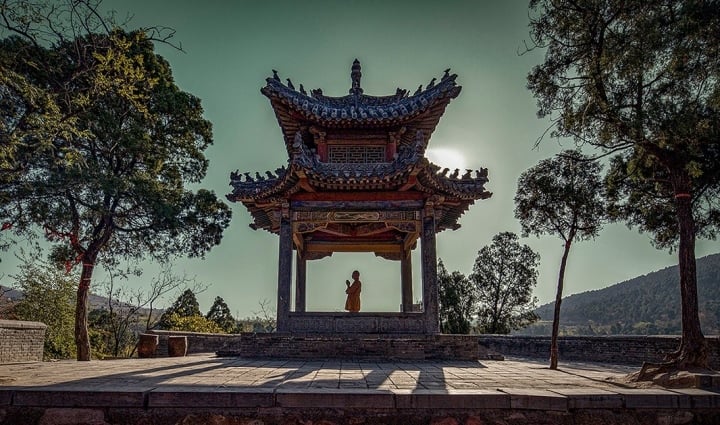 Der tausendjährige Tempel, der Wind und Regen heraufbeschwören kann - 1