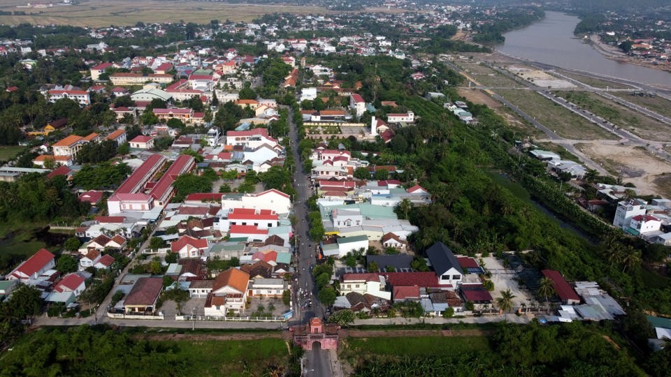 Khanh Hoa genehmigt Stadtplanung für ein multiindustrielles Wirtschaftszentrum. Foto 5