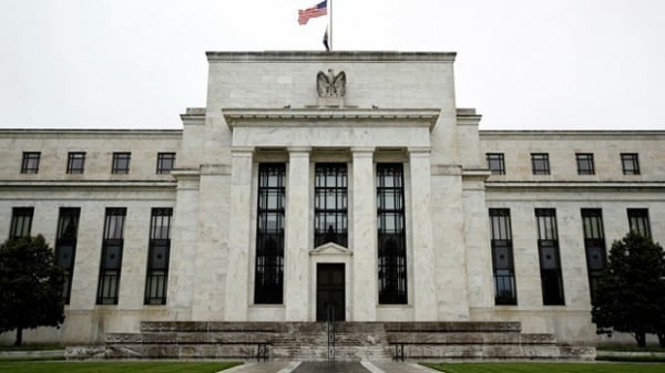 For the first time in 4 years, the Fed cuts interest rates, and another monetary authority quickly follows.