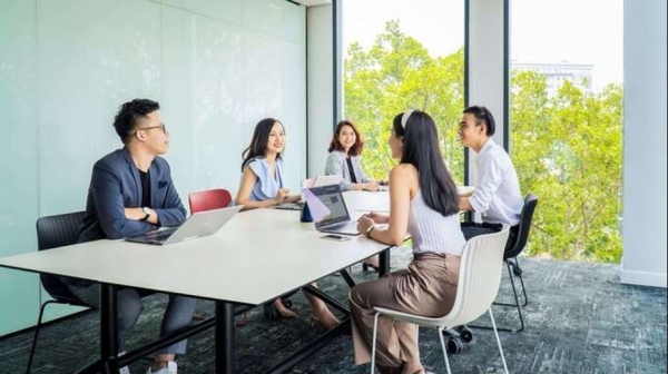 La génération Z doit être dotée de « compétences du siècle » pour améliorer sa compétitivité sur le marché du travail.