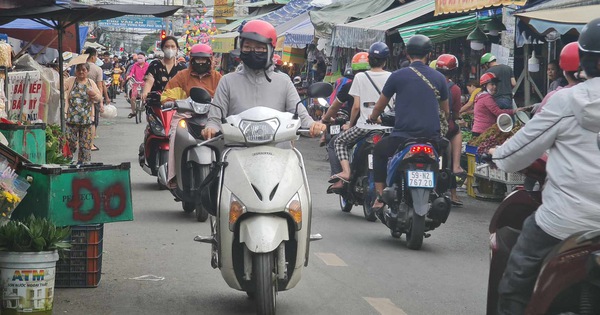 3 lần bỏ phố về quê, khó khăn tự mình chịu đựng