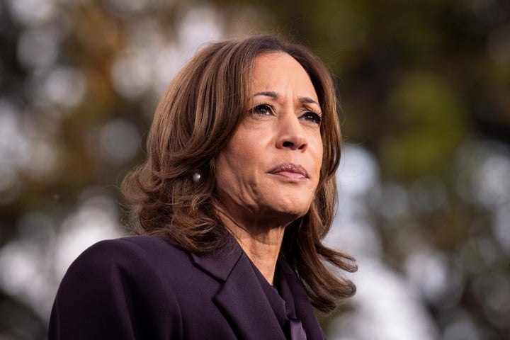 Frau Kamala Harris.