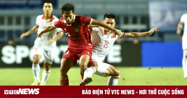 Indonesian newspaper criticizes U23 Vietnam for playing dirty, complains about referee