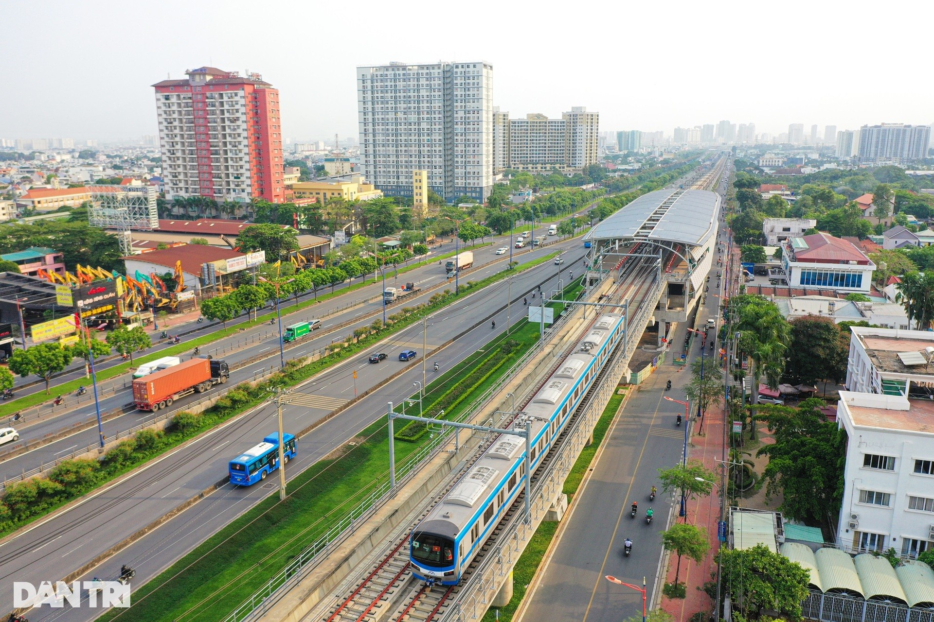 The only two female metro train drivers in Hanoi and Ho Chi Minh City photo 10