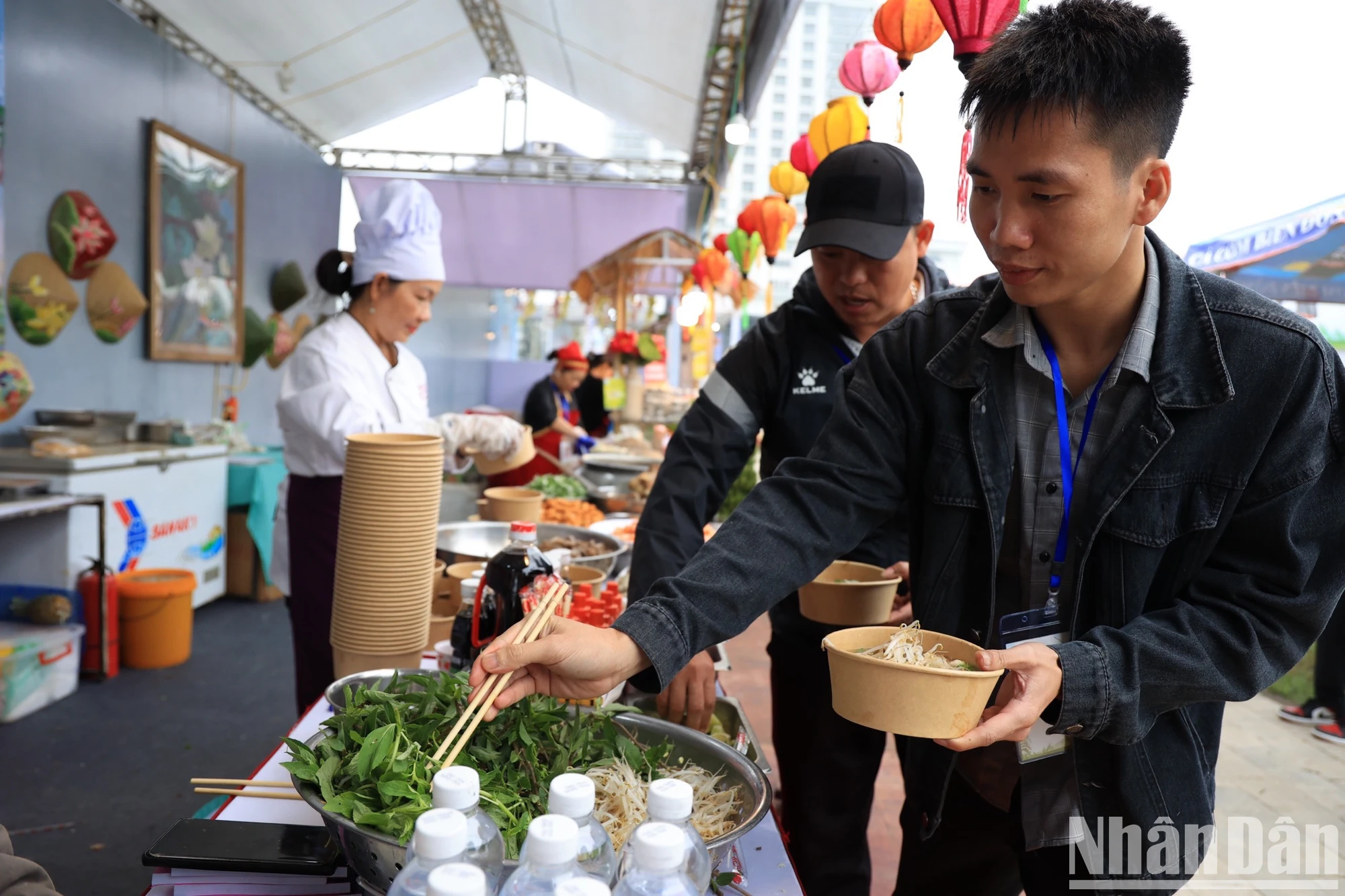 [Foto] Eröffnung des Pho-Festivals 2024 in der Stadt Nam Dinh, Foto 8