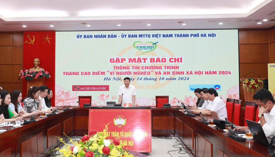 El Comité del Frente Patriótico de Vietnam de la ciudad de Hanoi celebró una conferencia de prensa para informar sobre el programa del Mes Pico 