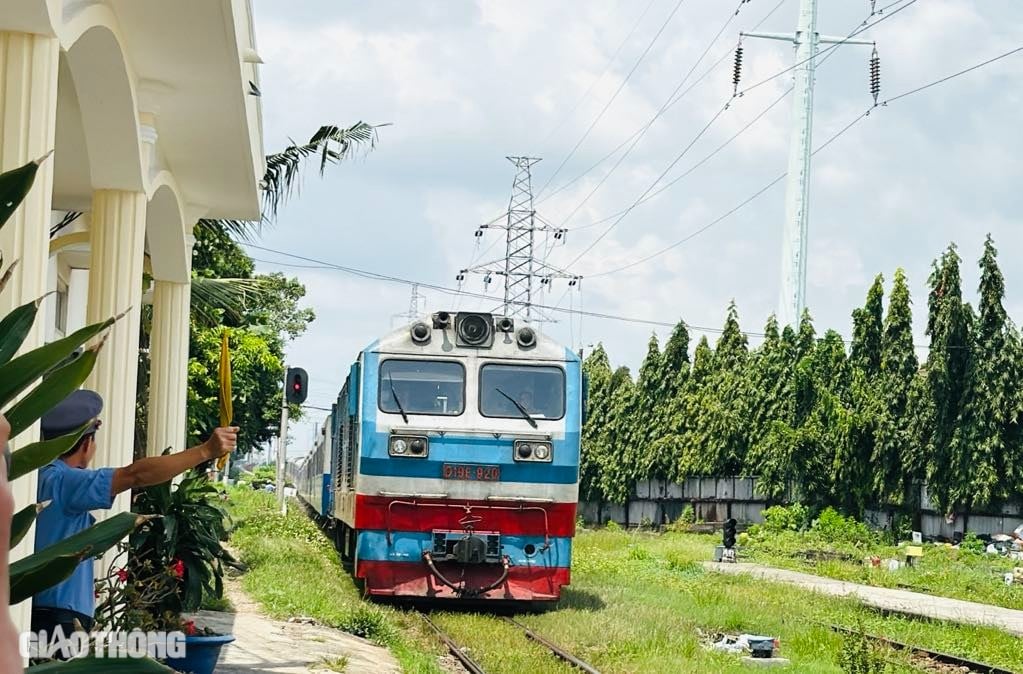 Cận cảnh ga Bình Triệu 'treo' hơn 20 năm đang điều chỉnh thành ga metro ảnh 13