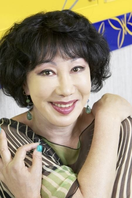 Lee Su Na được nhiều khán giả Việt Nam biết tới qua vai diễn nhỏ trong sitcom Gia đình là số một phần 1.