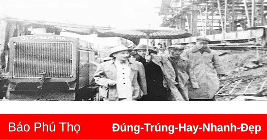 Thấm nhuần quan điểm Tư tưởng của Chủ tịch Hồ Chí Minh về văn hóa và đạo đức