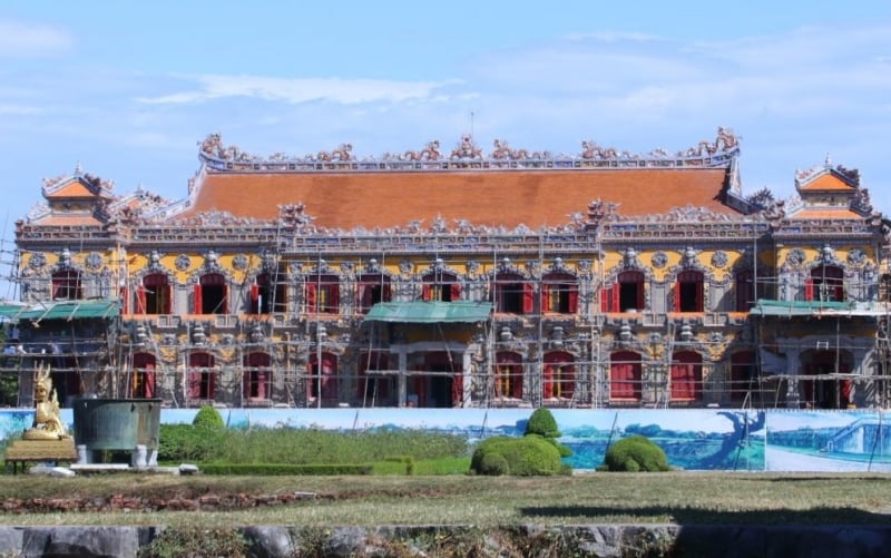ชื่นชมพระราชวังที่มีเอกลักษณ์เฉพาะตัวที่สุดในเว้หลังจากการบูรณะนาน 5 ปี -0