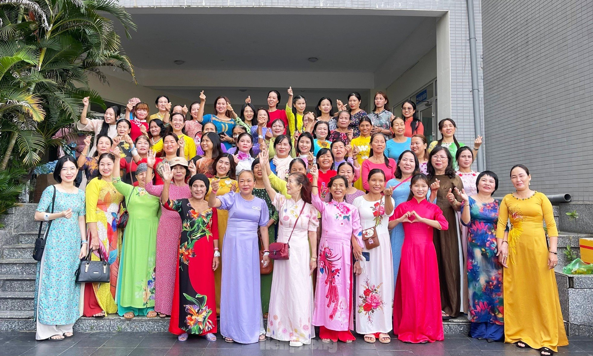 Festival unique d'Ao Dai à l'hôpital d'oncologie, photo 1