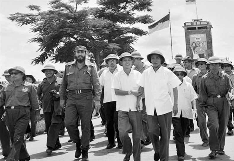 Symbol of solidarity and brotherhood between Vietnam and Cuba photo 3