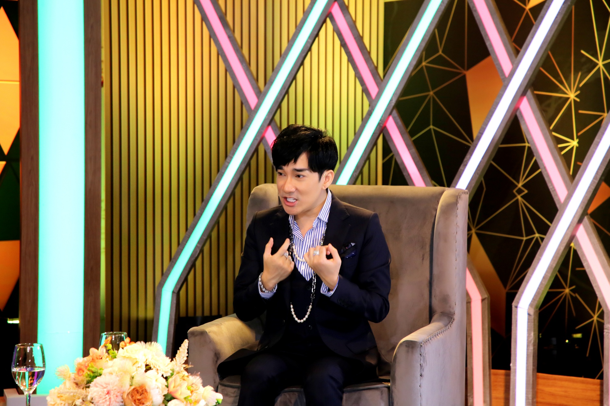 “Chàng ngỡ” Quang Hà và thời khắc “vụt sáng thành sao” - Ảnh 3.